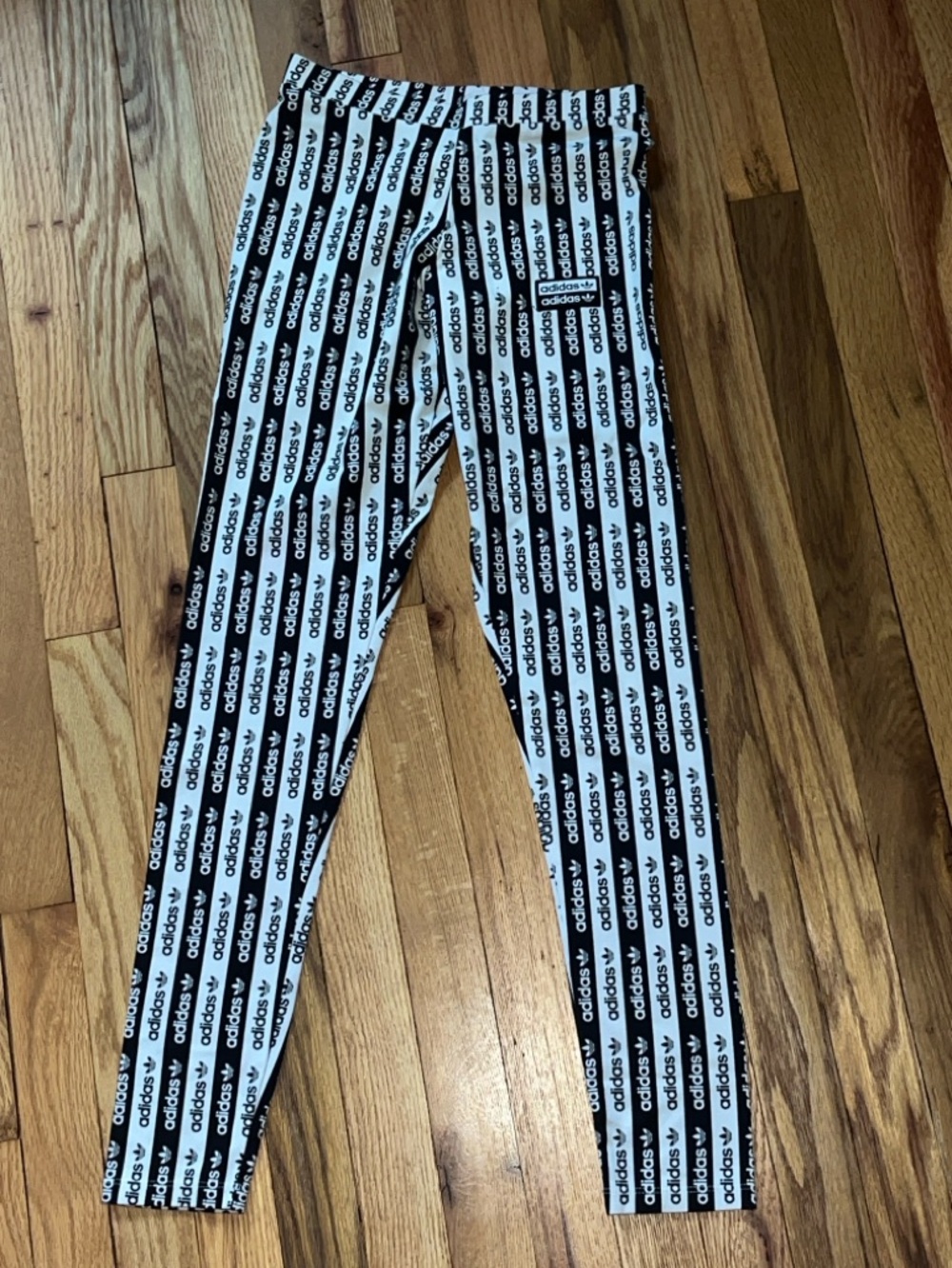 Adidas Originals Logo Tight Black White Trefoil Leggings pants XS. Co6